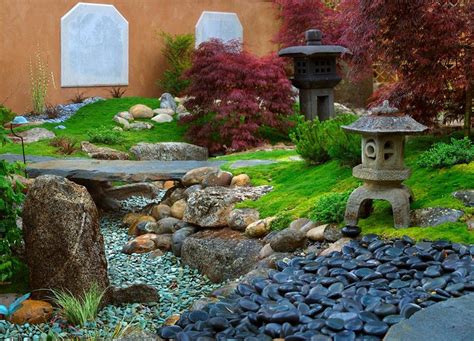 Enhance Your Fish Pond with Matic Pond Rocks and Boulders